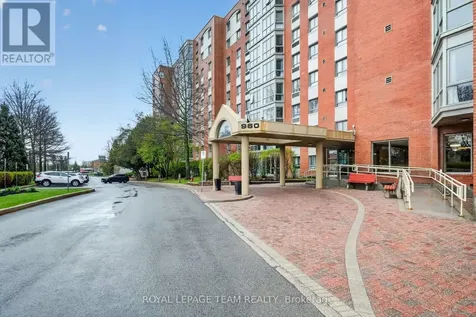 960 Teron Road Ottawa ON K2K 2B6