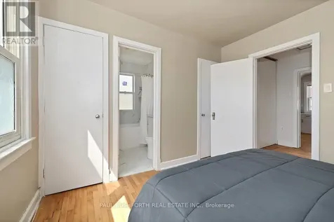 1072 Richard Avenue Ottawa ON K1H 8C4