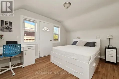 1072 Richard Avenue Ottawa ON K1H 8C4