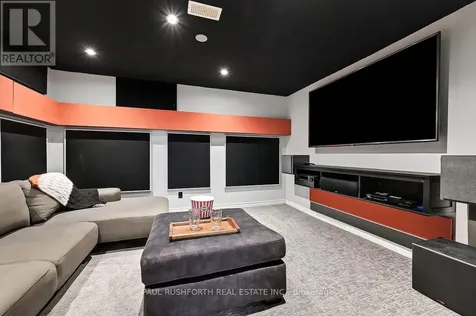 1072 Richard Avenue Ottawa ON K1H 8C4