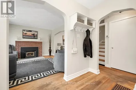 1072 Richard Avenue Ottawa ON K1H 8C4