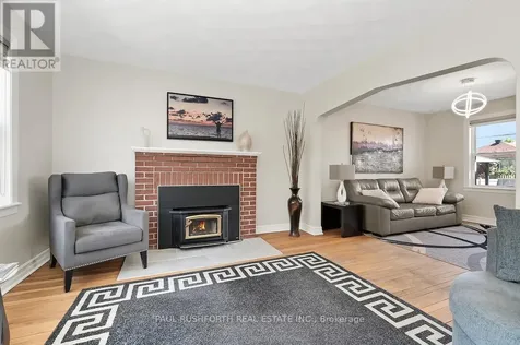 1072 Richard Avenue Ottawa ON K1H 8C4