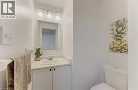 38 Cassidy Court Cambridge ON N1R 8J2