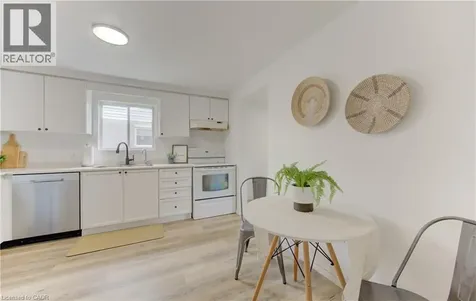 38 Cassidy Court Cambridge ON N1R 8J2