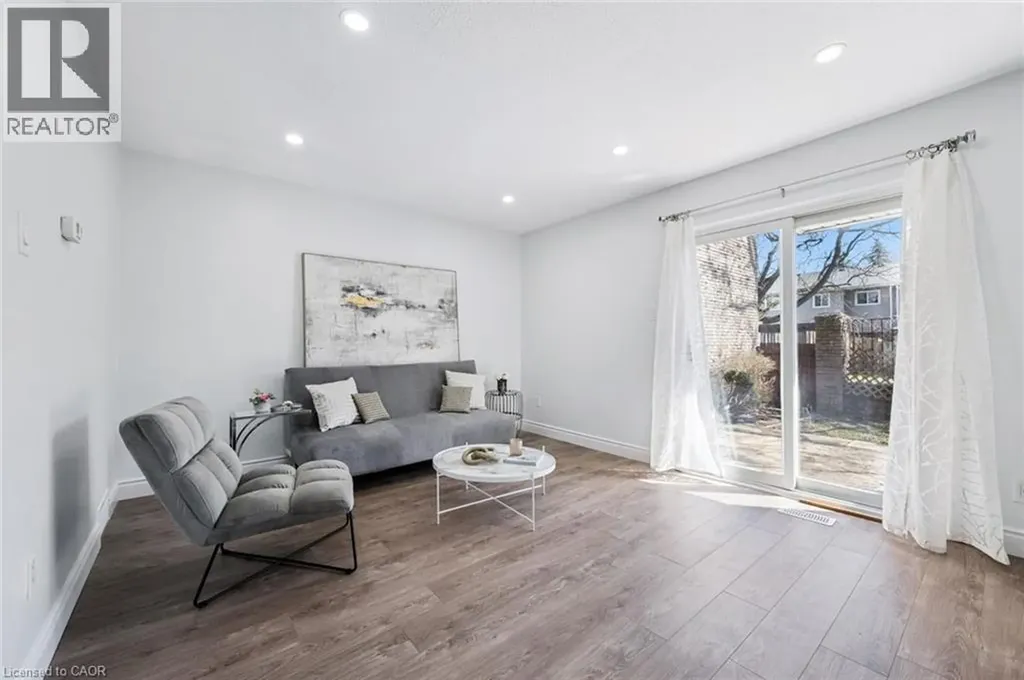 224 Harvard Place Waterloo ON N2J 4G2