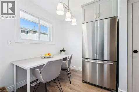 224 Harvard Place Waterloo ON N2J 4G2