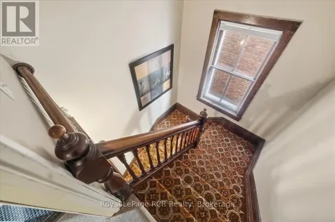 271 7th Street East Owen Sound ON N4K 1H8