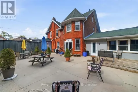 271 7th Street East Owen Sound ON N4K 1H8