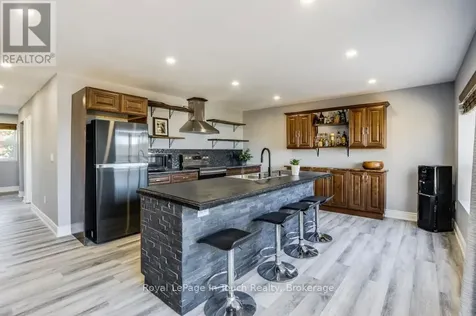 142 Duck Bay Road Tay ON L0K 2C0