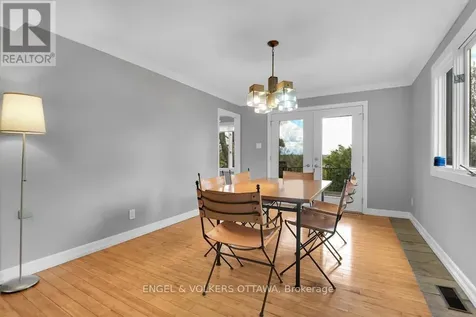 1477 Jarvis Drive Ottawa ON K1V 1H1