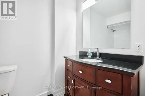 1477 Jarvis Drive Ottawa ON K1V 1H1