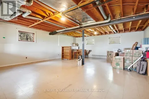 1477 Jarvis Drive Ottawa ON K1V 1H1