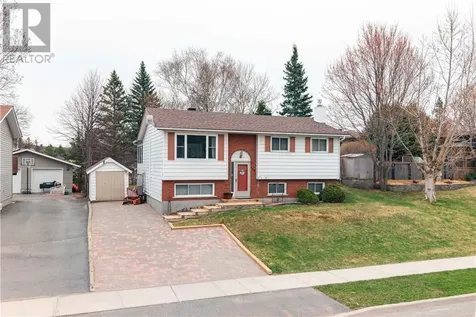 159 Third Avenue Lively ON P3Y 1M3