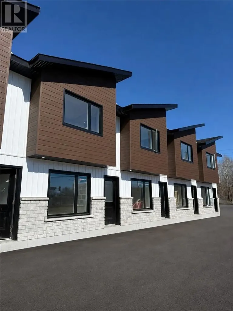 1133 Crescent Park Sudbury ON P3A 1W1