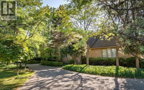 379 Elmgrove Drive Lakeshore ON N8N 4H2