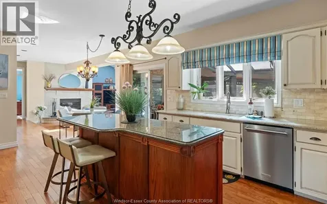 379 Elmgrove Drive Lakeshore ON N8N 4H2