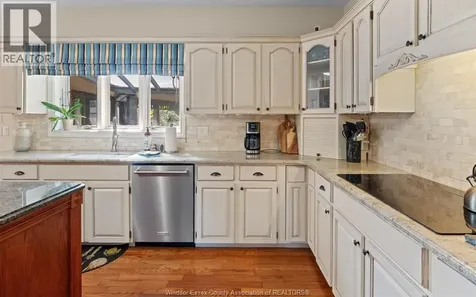 379 Elmgrove Drive Lakeshore ON N8N 4H2
