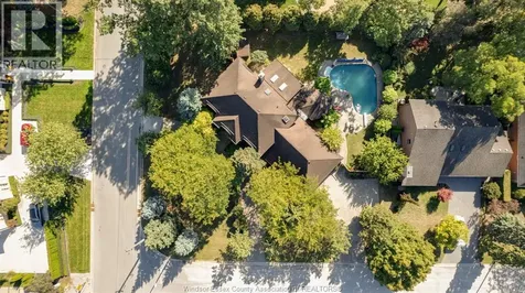 379 Elmgrove Drive Lakeshore ON N8N 4H2