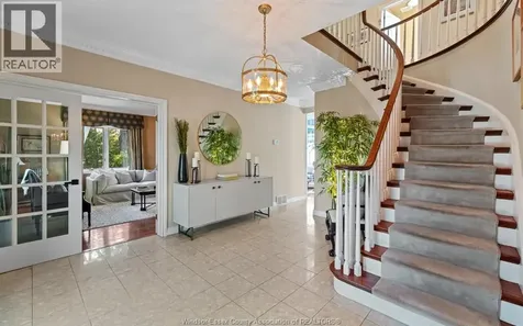 379 Elmgrove Drive Lakeshore ON N8N 4H2