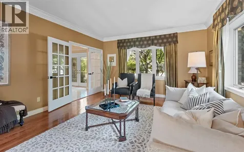 379 Elmgrove Drive Lakeshore ON N8N 4H2