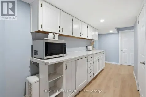216 Stevenson Street North Guelph (st. George's) ON N1E 5B2