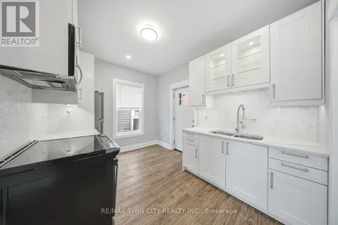 76 Grey Street North Brantford ON N3T 2T5