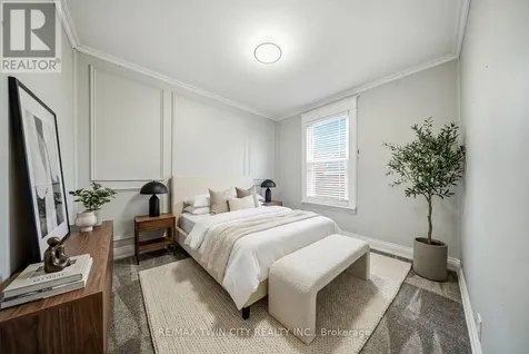 76 Grey Street North Brantford ON N3T 2T5