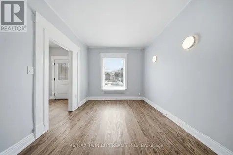 76 Grey Street North Brantford ON N3T 2T5