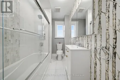 76 Grey Street North Brantford ON N3T 2T5