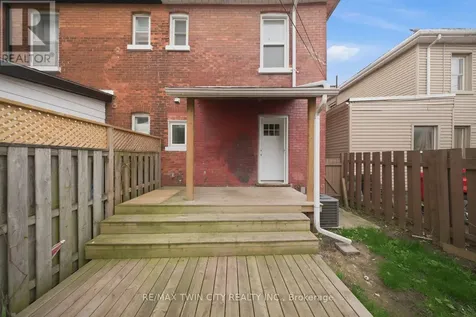 76 Grey Street North Brantford ON N3T 2T5