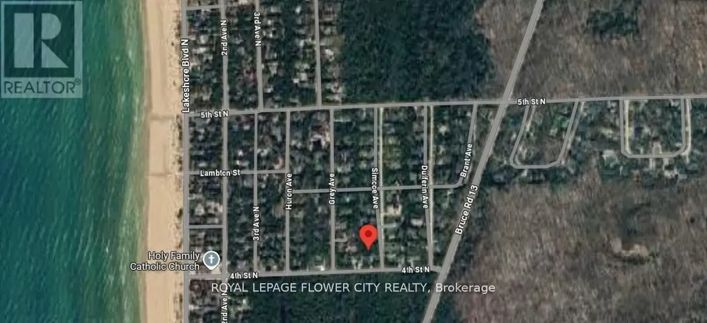 406 Simcoe Avenue South Bruce Peninsula ON N0H 2G0