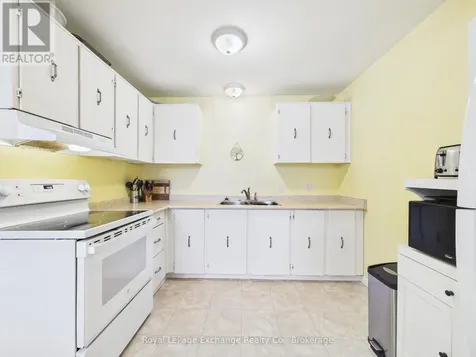 751 Walsh Street Kincardine ON N2Z 1R2