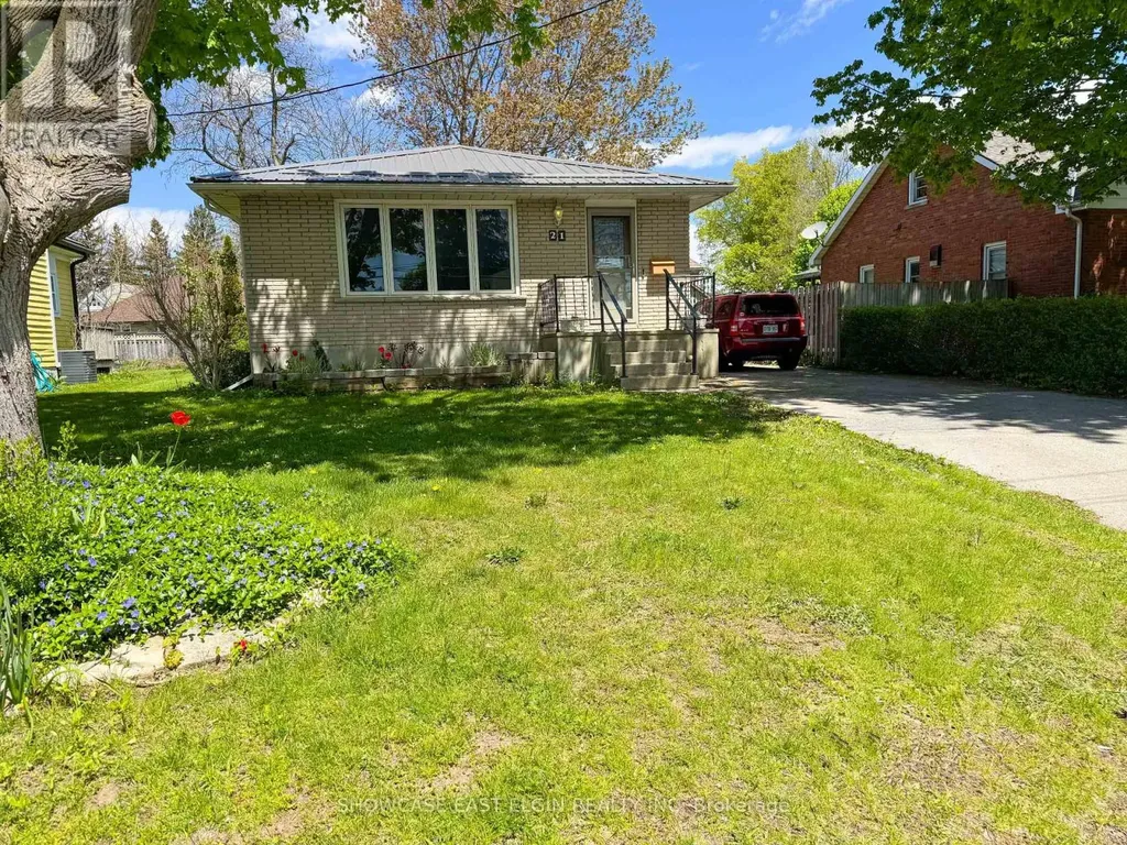 21 Clarence Street Aylmer ON N5H 1T6