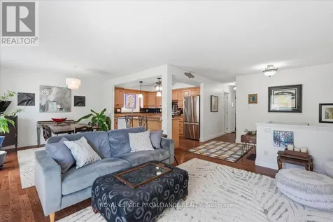 82 West Mary Street Prince Edward County (picton Ward) ON K0K 2T0
