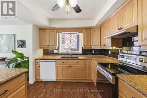 82 West Mary Street Prince Edward County (picton Ward) ON K0K 2T0