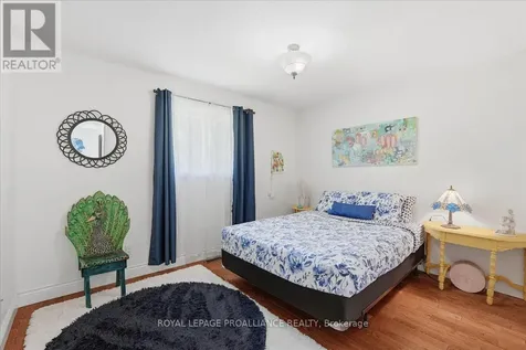 82 West Mary Street Prince Edward County (picton Ward) ON K0K 2T0
