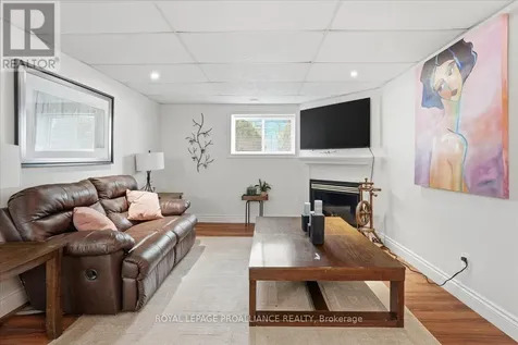 82 West Mary Street Prince Edward County (picton Ward) ON K0K 2T0