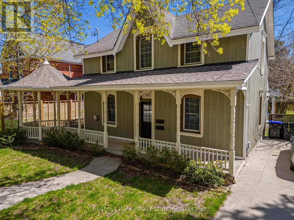 537 Ste Marie Street Collingwood ON L9Y 3L2