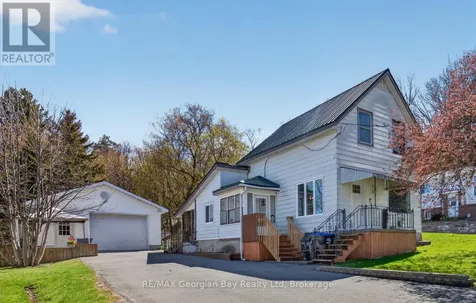 13 Centre Street Penetanguishene ON L9M 1P1