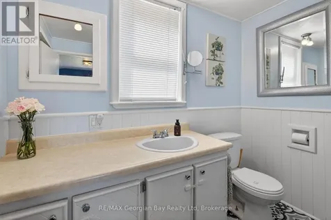 13 Centre Street Penetanguishene ON L9M 1P1
