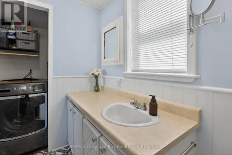 13 Centre Street Penetanguishene ON L9M 1P1