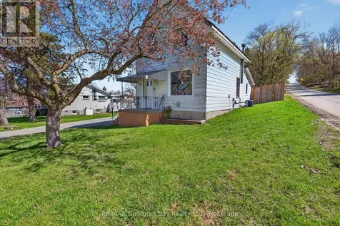 13 Centre Street Penetanguishene ON L9M 1P1