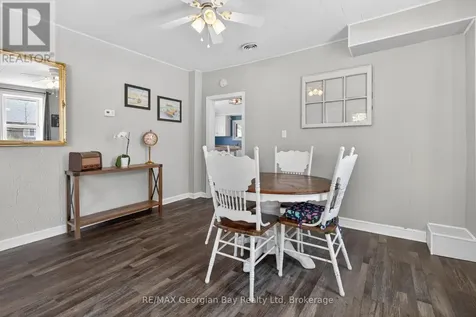 13 Centre Street Penetanguishene ON L9M 1P1