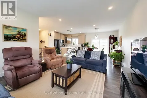 204 Mactay Drive Chatsworth ON N0G 1H0