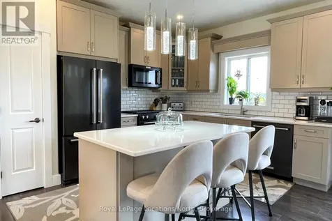 204 Mactay Drive Chatsworth ON N0G 1H0