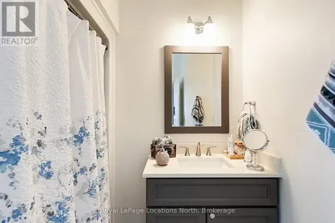 204 Mactay Drive Chatsworth ON N0G 1H0