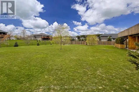 204 Mactay Drive Chatsworth ON N0G 1H0