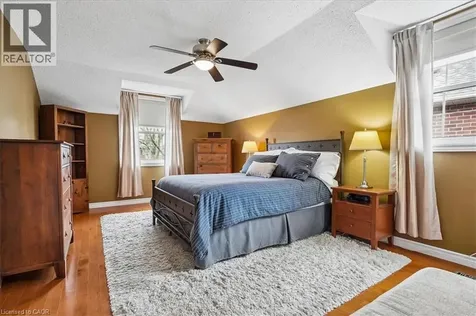 1277 Old Bridle Path Oakville ON L6M 1A3