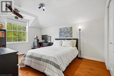 1277 Old Bridle Path Oakville ON L6M 1A3