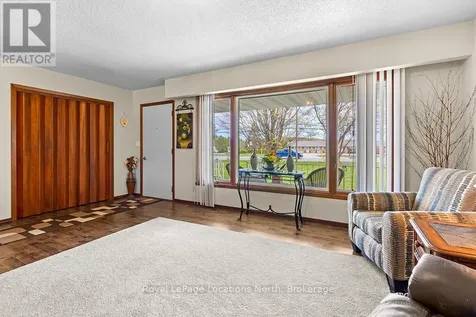 317044 Highway 6 & 10 Chatsworth ON N0H 1G0